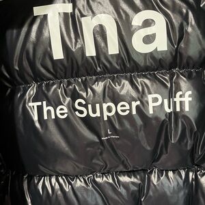 Tna puffer coat with hood.